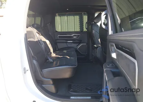 2021 Ram 1500 Laramie 4X4 5'7 Box from USA, damaged, VIN 1C6SRFJT0MN799594